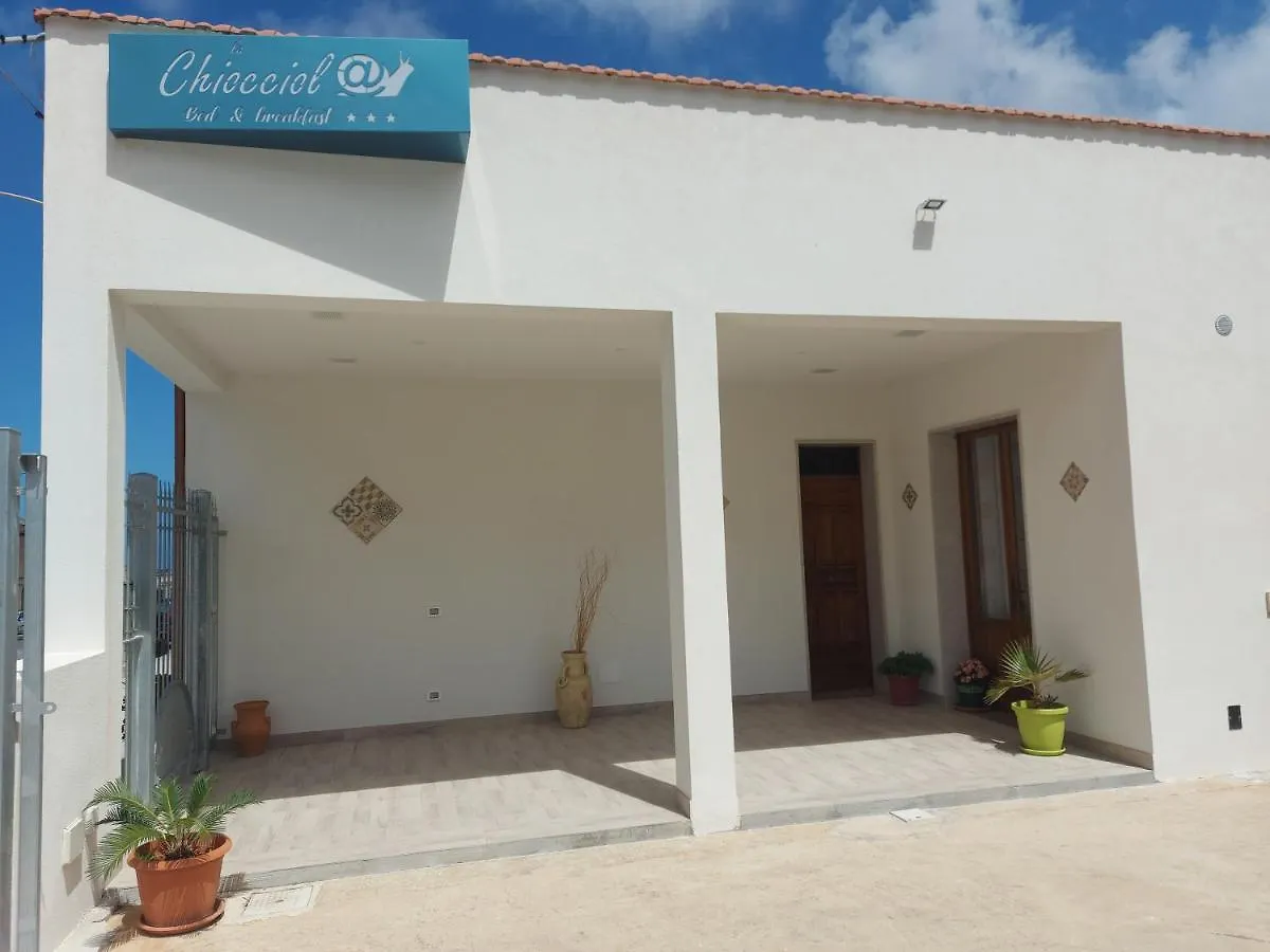 La Chiocciola 2 Bed&Breakfast Castelluzzo
