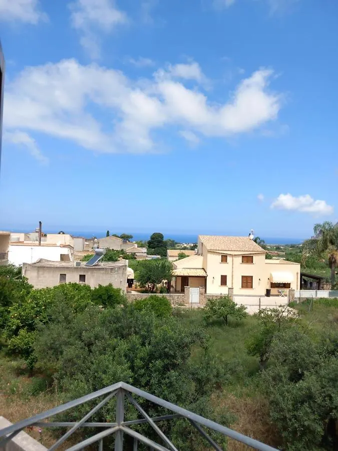 La Chiocciola 2 Bed&Breakfast Castelluzzo 0*,  Italia